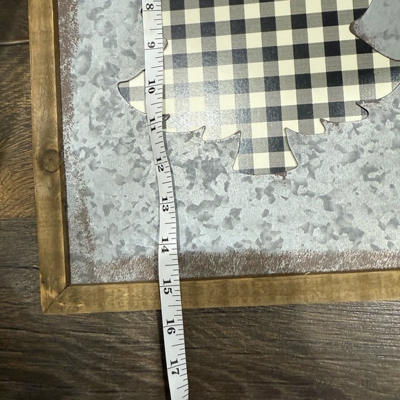 Farmhouse Christmas tree decor - Picture 2 of 3